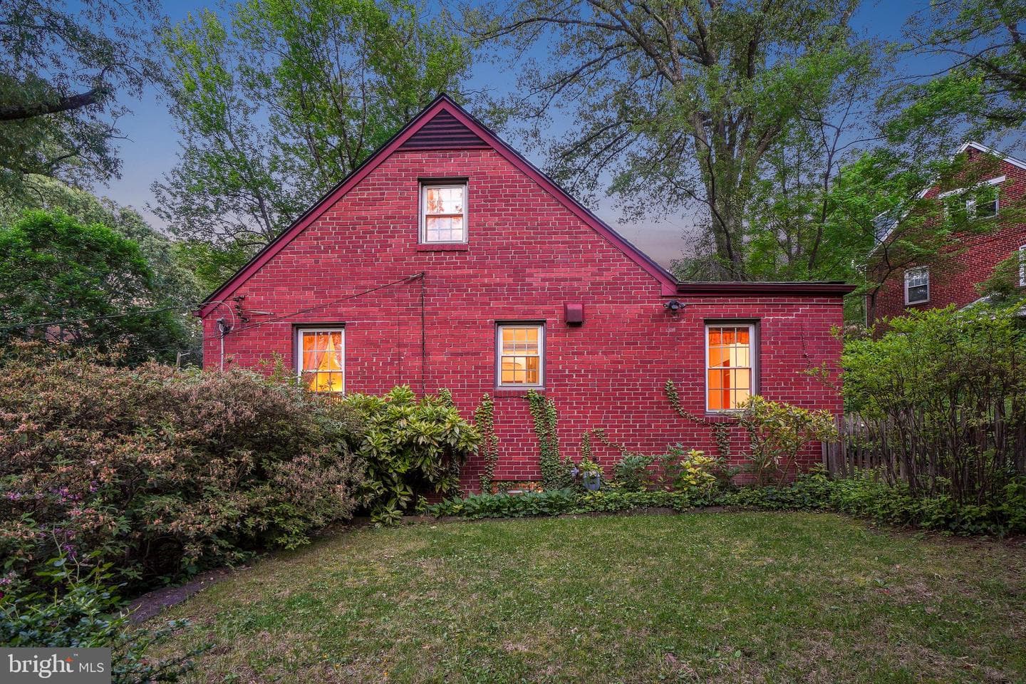 8318 Haddon Drive photo 30
