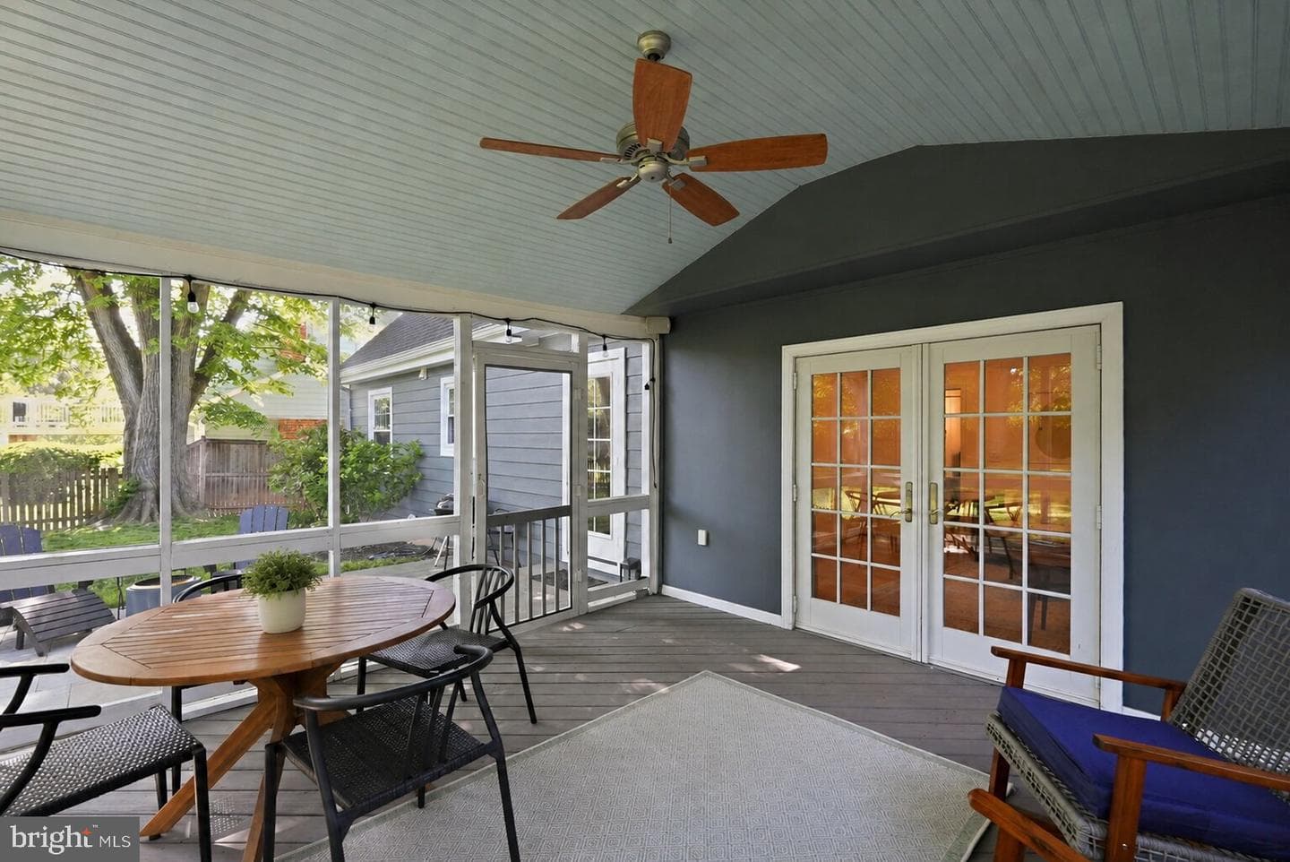 810 Duke Street photo 10
