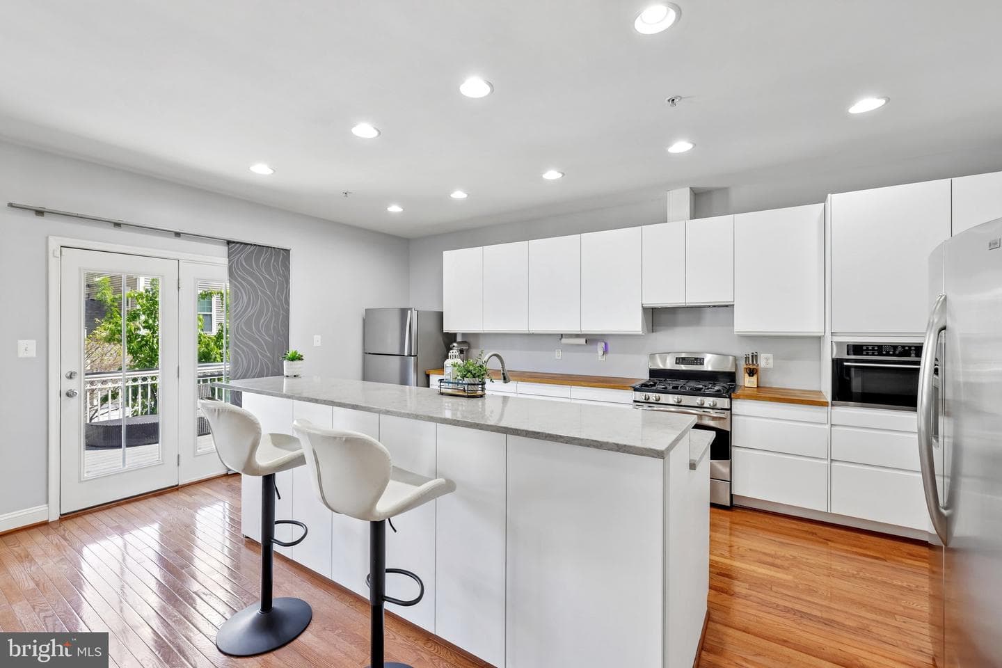 12451 Horseshoe Bend Circle photo 18