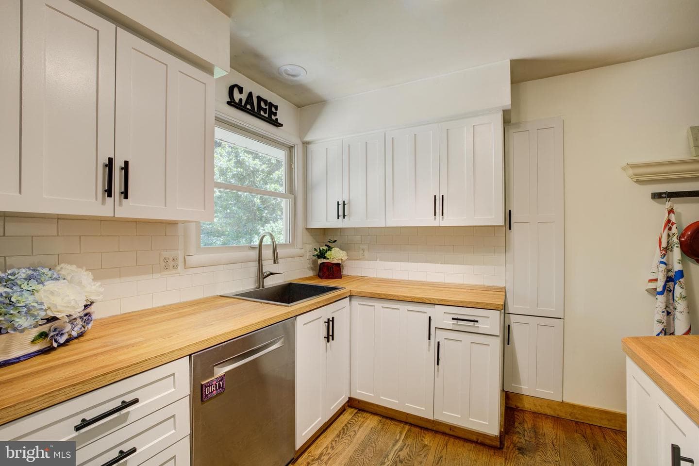 11408 Orleans Way photo 27