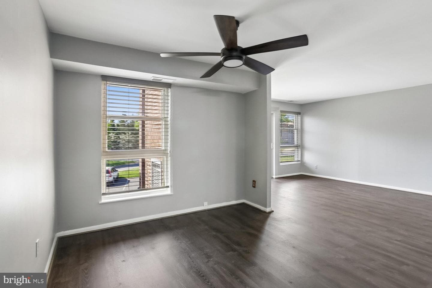 2201 Greenery Lane #104-11 photo 12