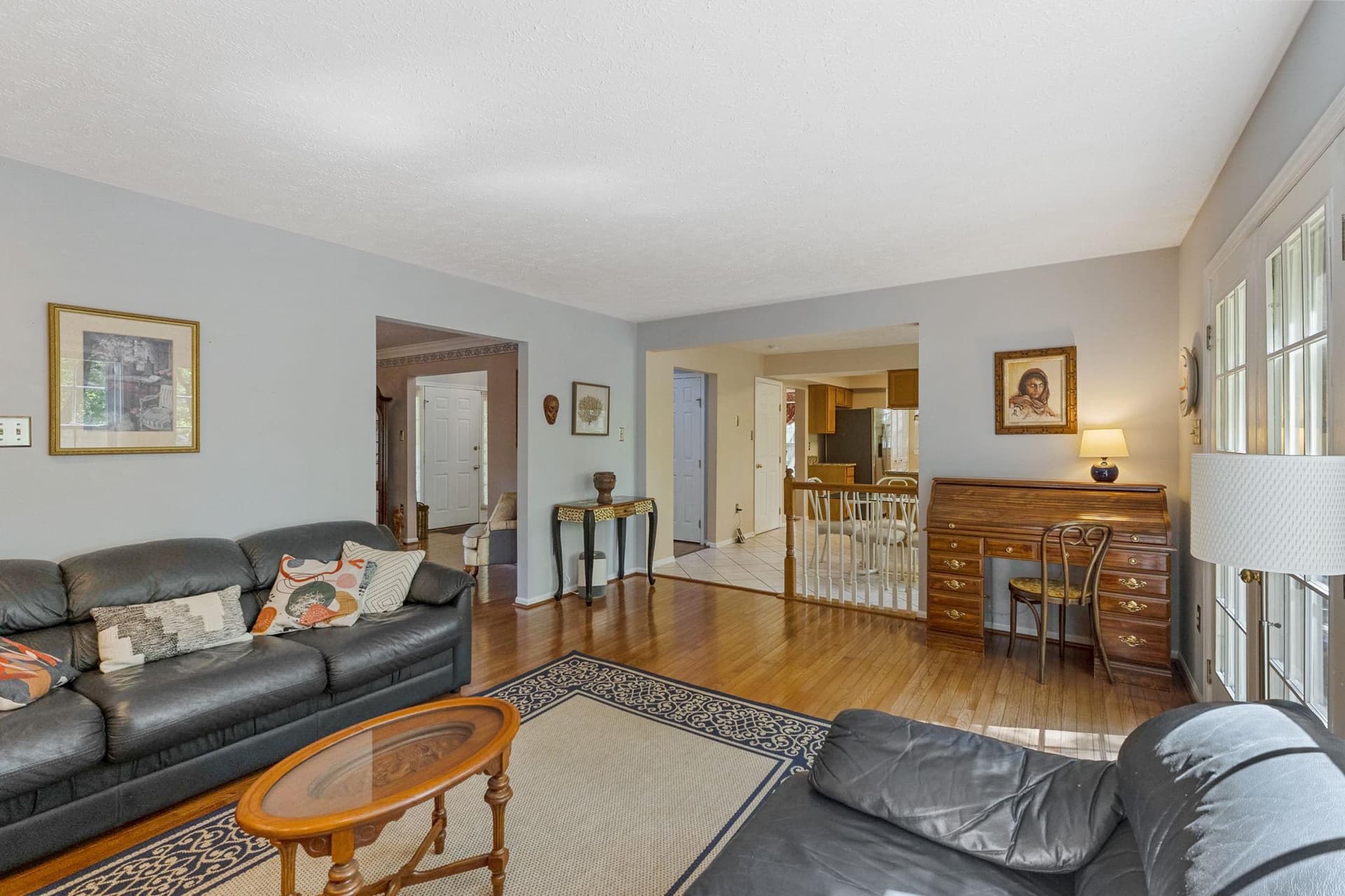 19317 Plummer Drive photo 14