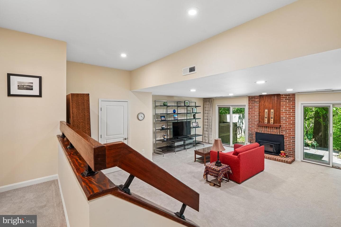 7529 Bradley Boulevard photo 15