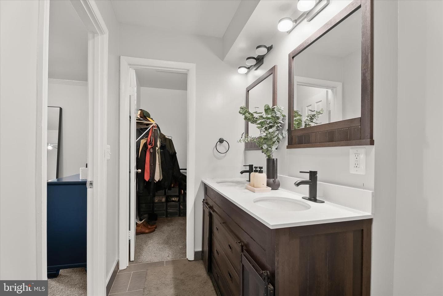 8611 Kelso Terrace photo 17