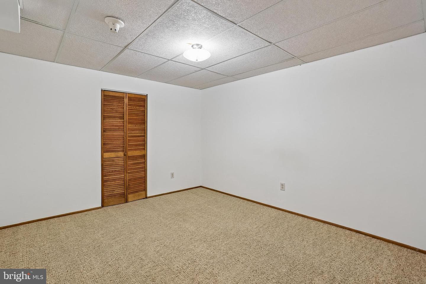 110 Summit Hall Road photo 69