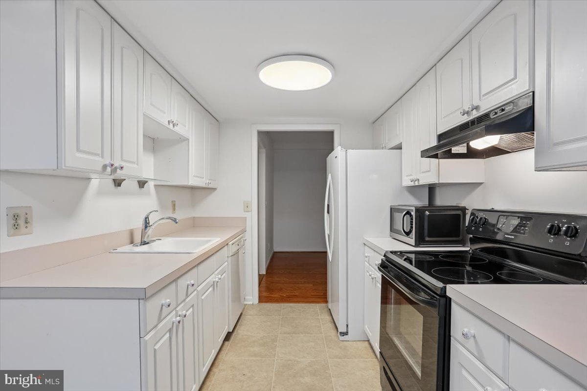 15210 Elkridge Way #91-2e photo 21
