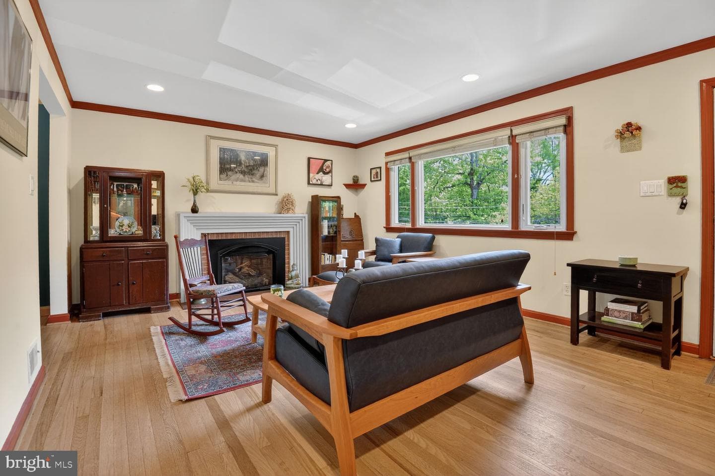 5505 Mckinley Street photo 6
