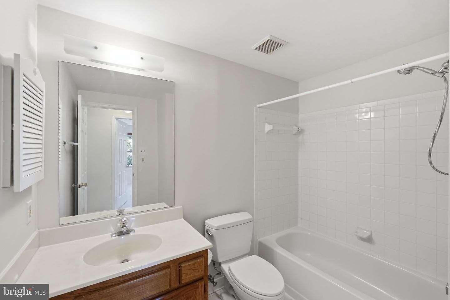 4120 Sandcastle Lane photo 23