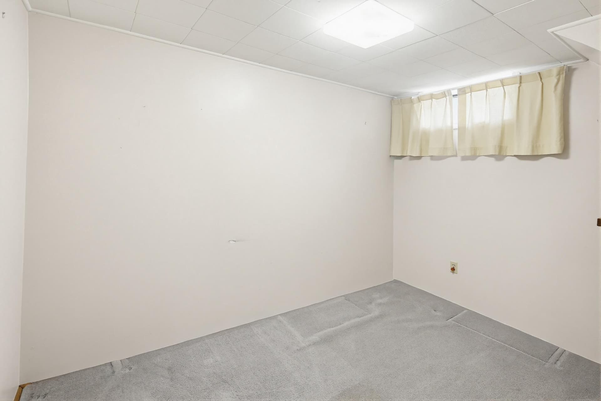 12007 Saint Dunston Lane photo 30