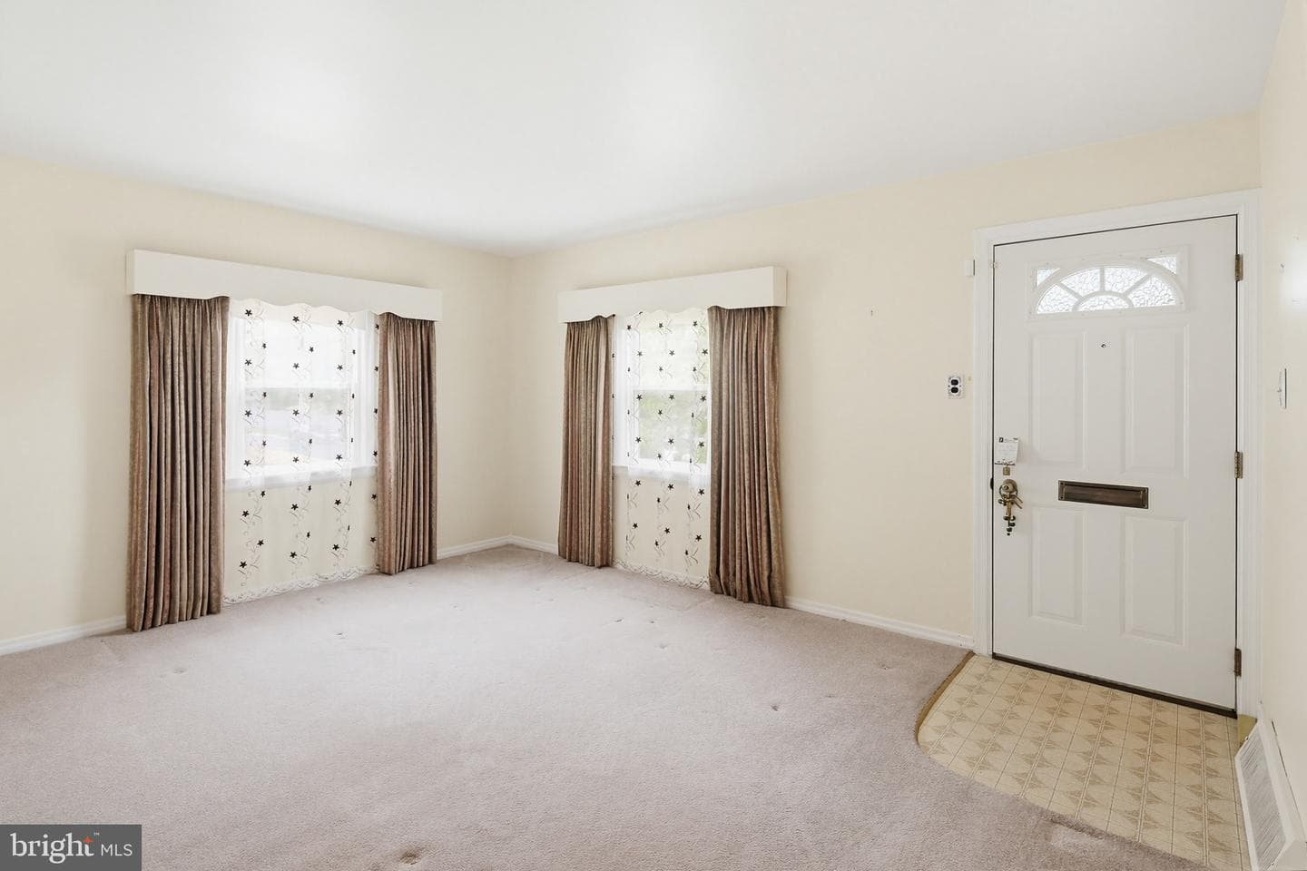 12007 Saint Dunston Lane photo 4