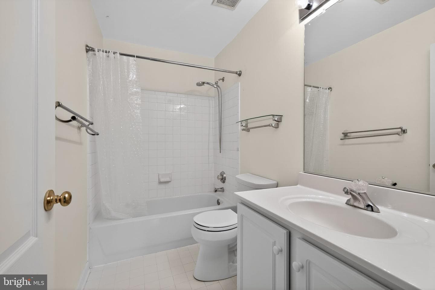 2015 Wheaton Haven Court W photo 21