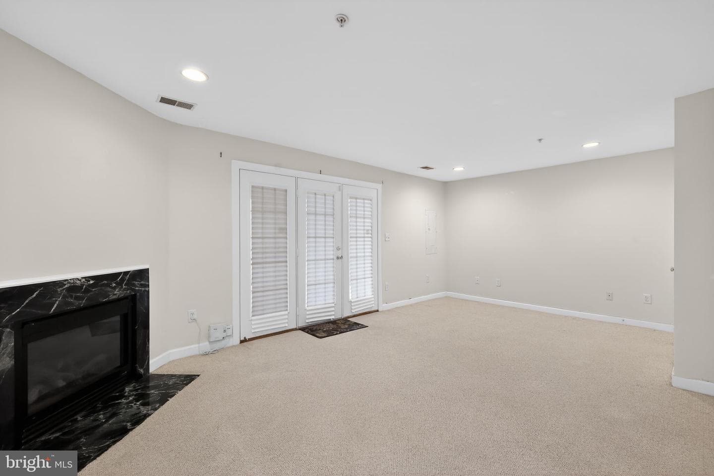 2015 Wheaton Haven Court W photo 26