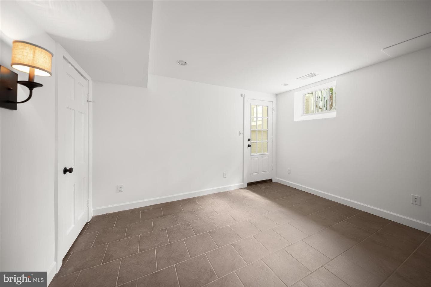 10318 Parkman Road photo 30