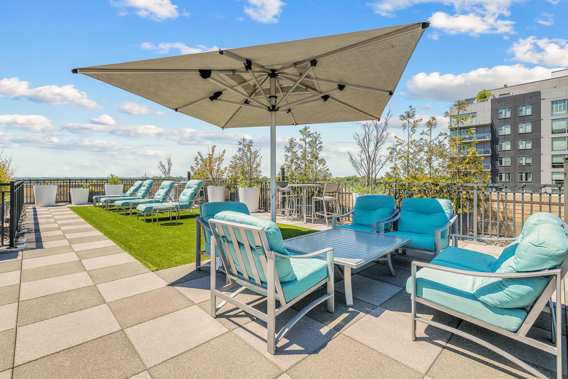 7710 Woodmont Avenue #1011 photo 19