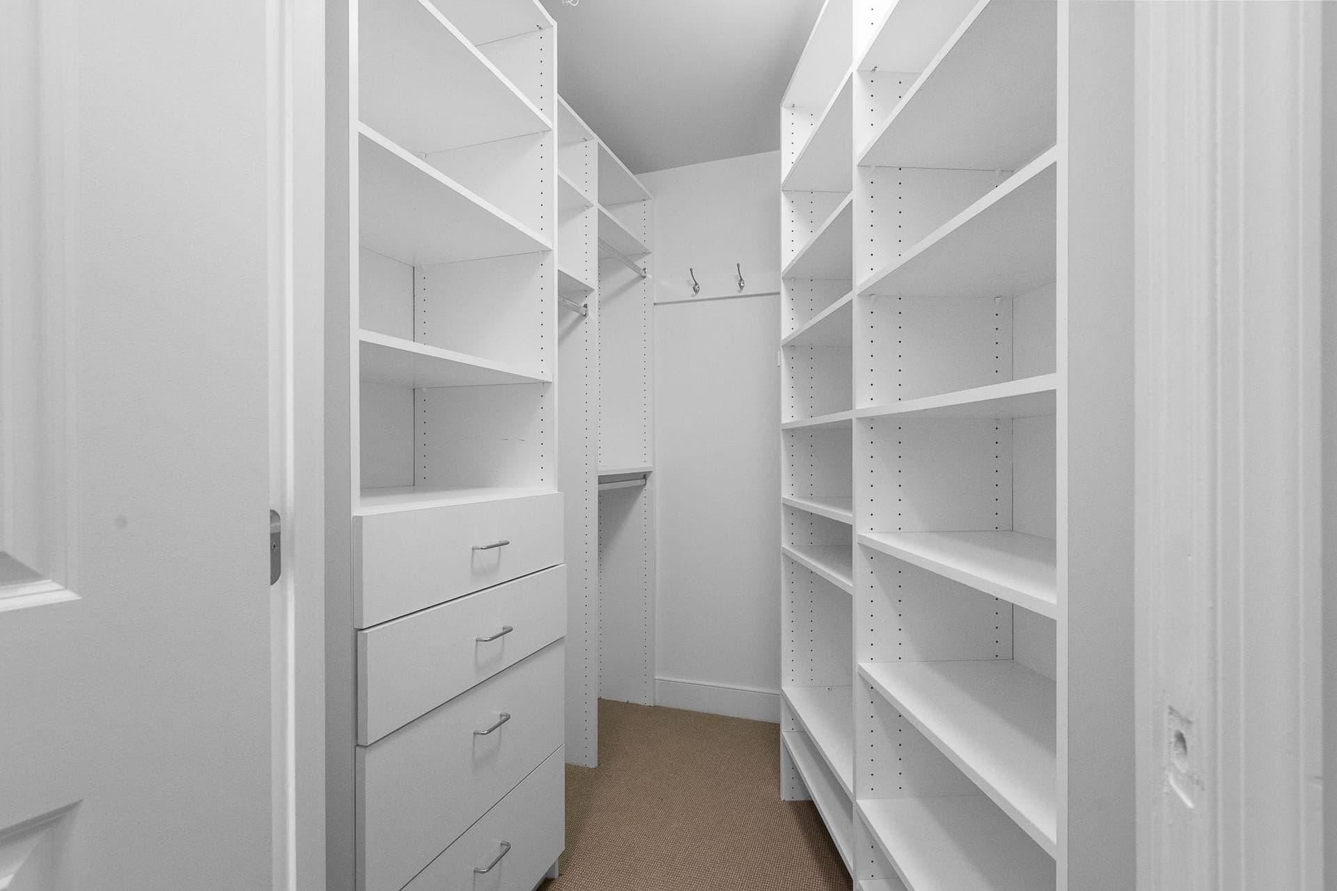 7710 Woodmont Avenue #1011 photo 43