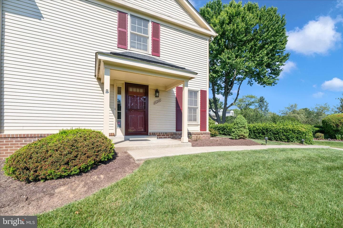 20200 Ravensdale Court photo 41