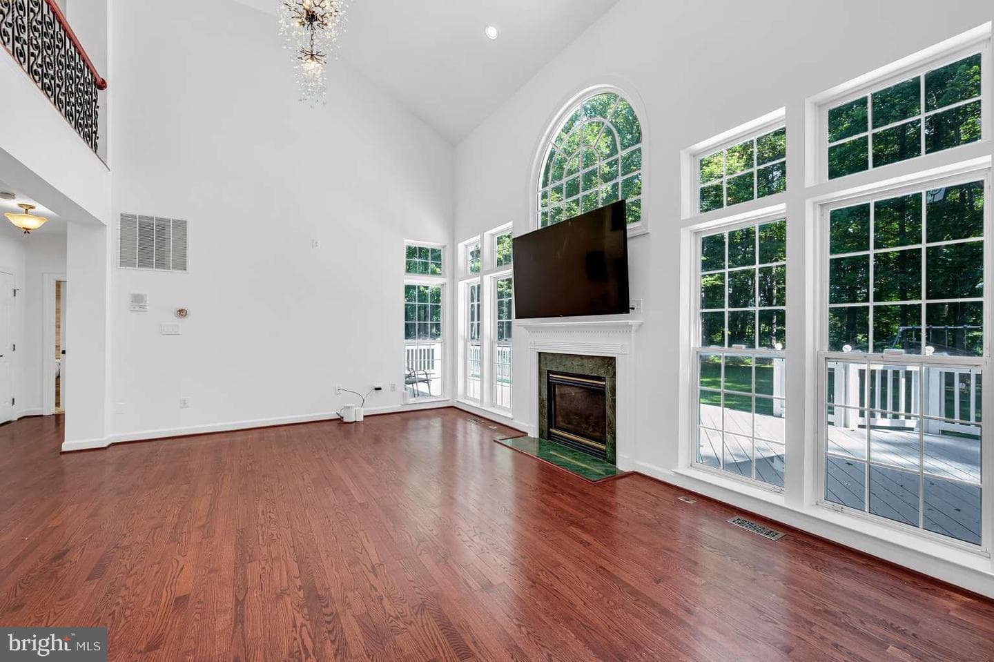 19213 Sherwood Green Way photo 29