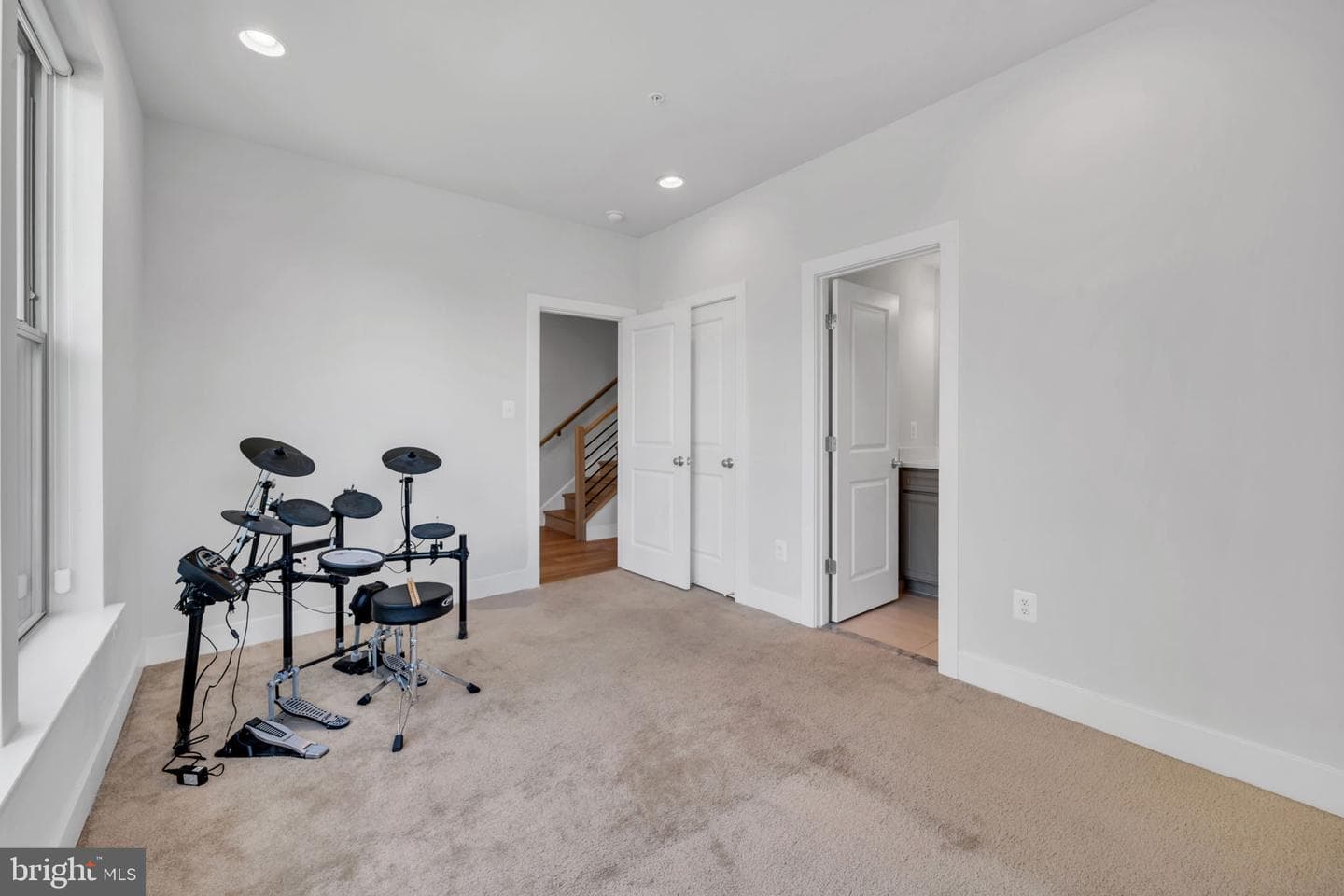 5002 Oakmoore Drive photo 6
