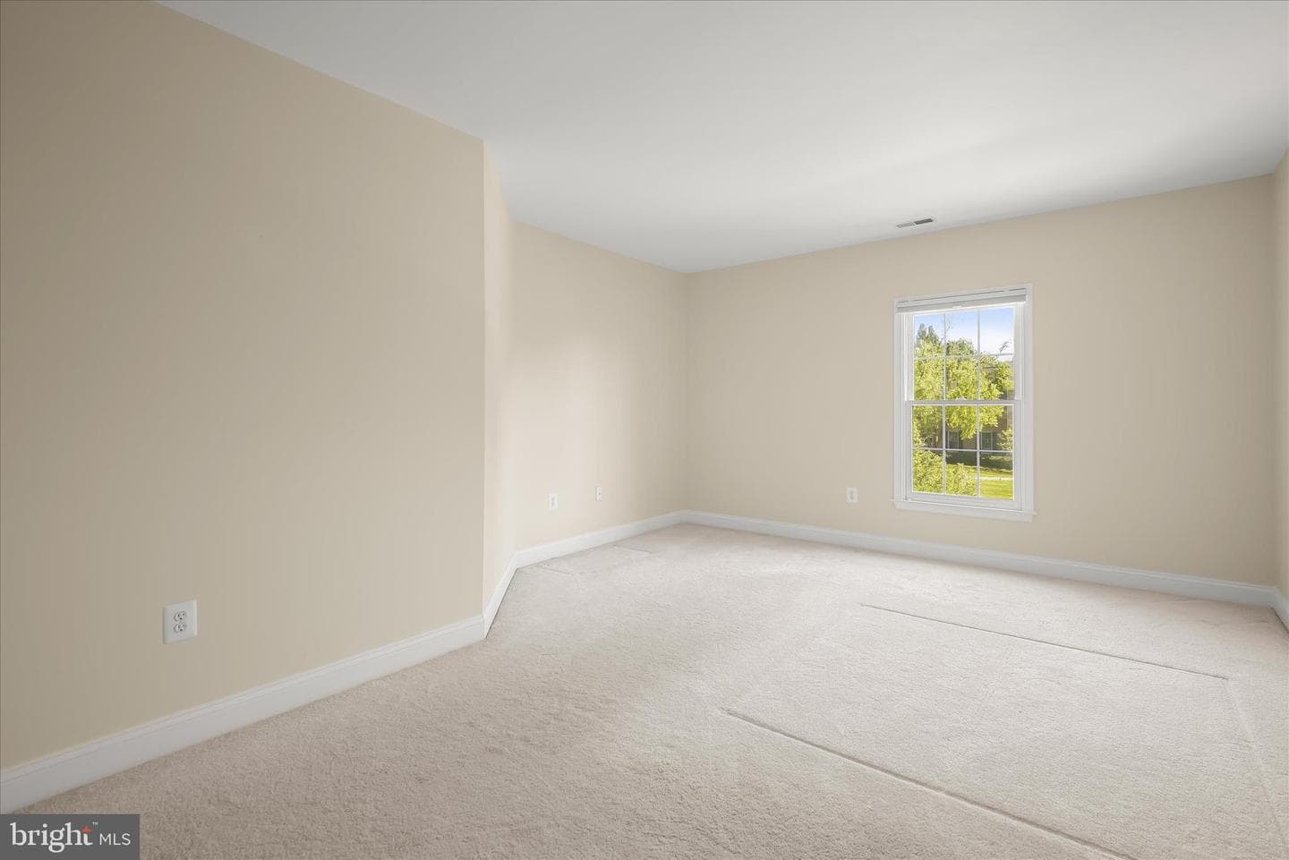 16907 Harbour Town Drive photo 46
