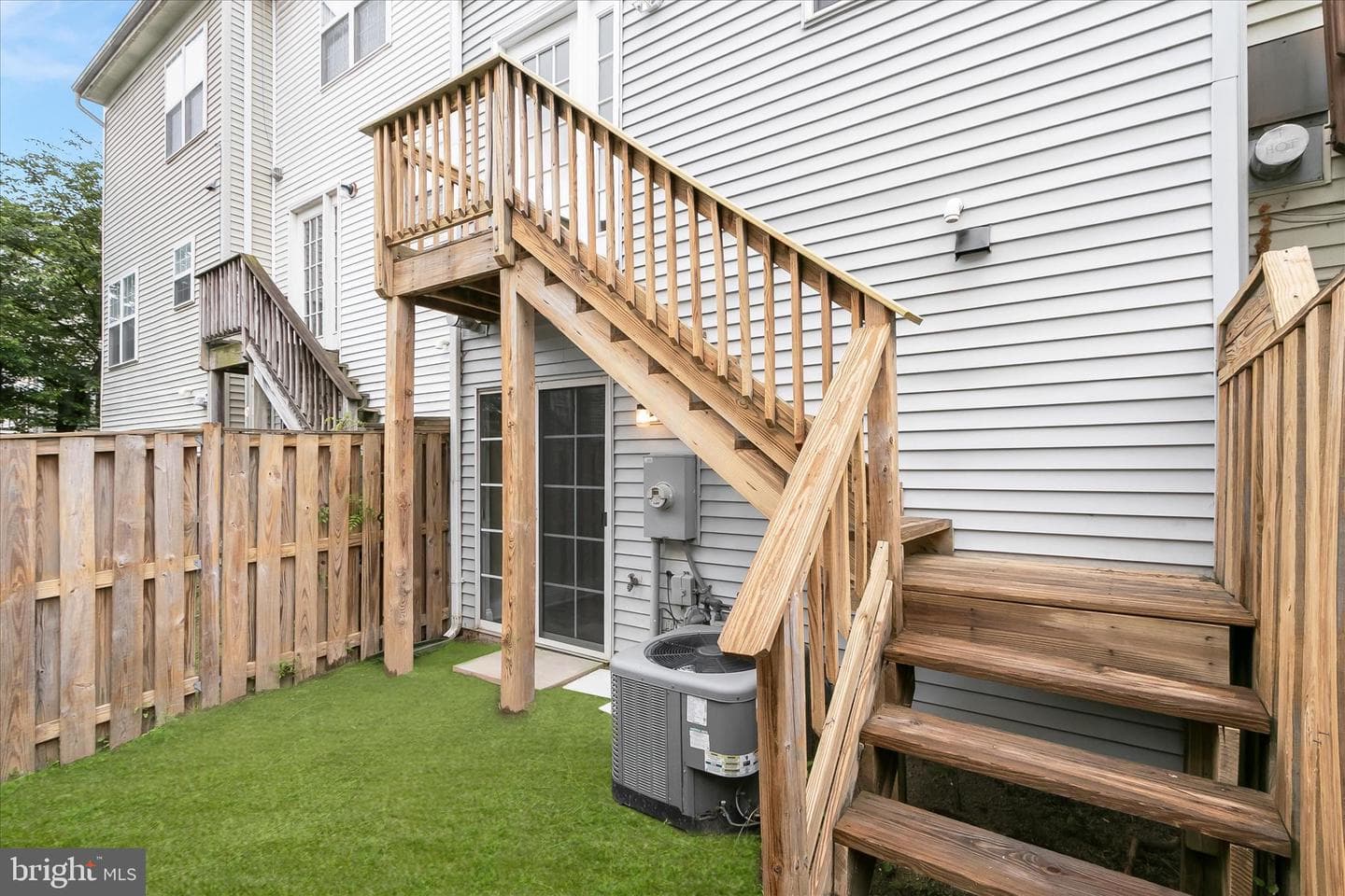 13523 Hamlet Square Court photo 35