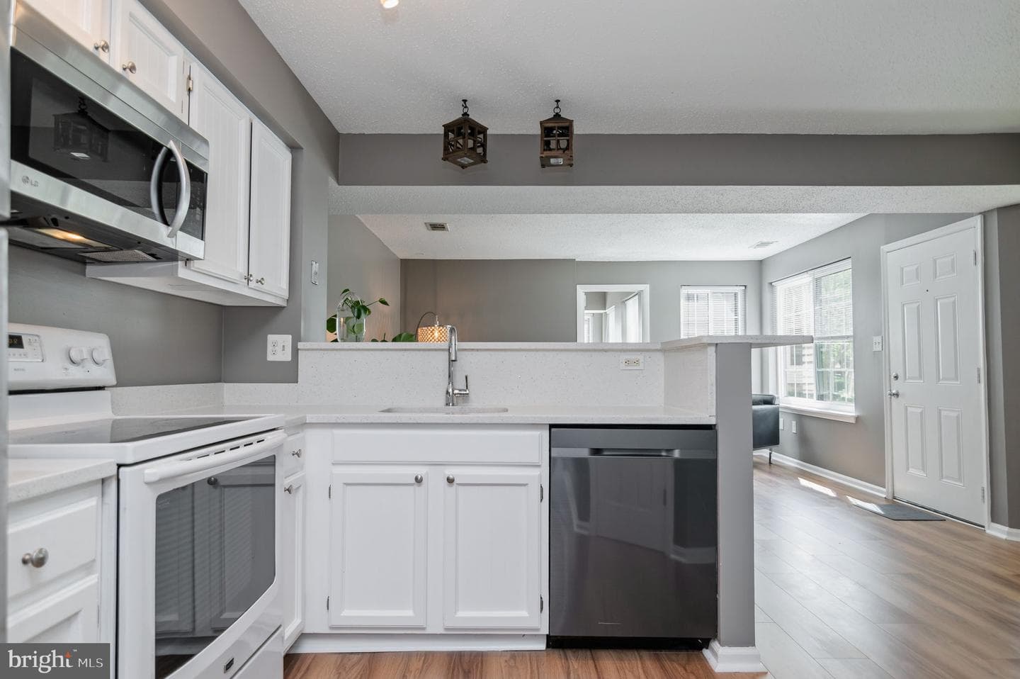 1633 Carriage House Terrace #d photo 15