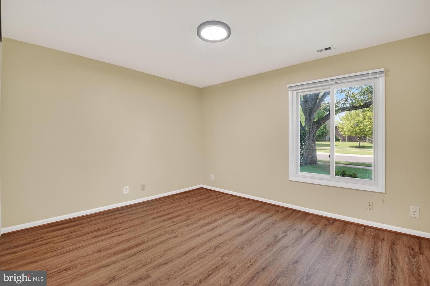 14602 Deerhurst Terrace #209-B photo 17
