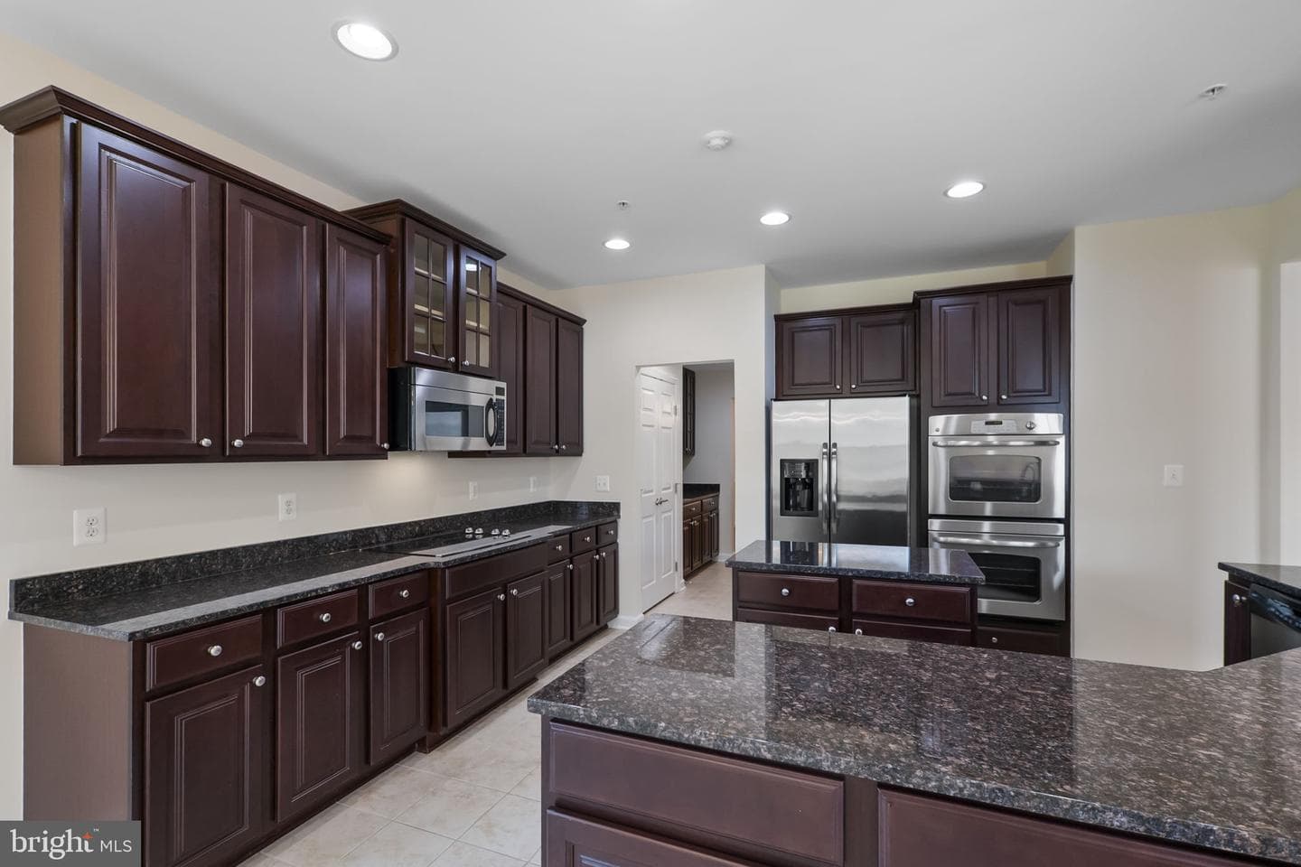 23037 Spicebush Drive photo 14