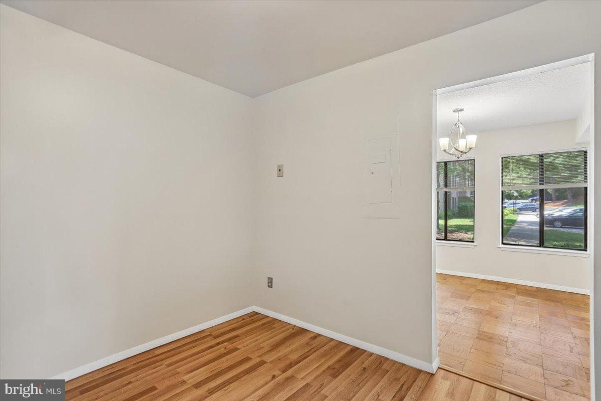 5809 Edson Lane #t-4 photo 17