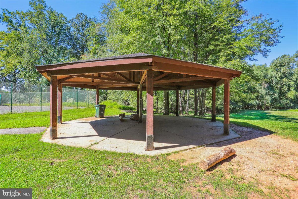 2105 Walking Crest Court photo 70