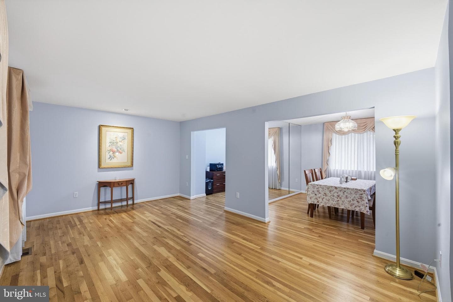 2304 Hidden Valley Lane photo 4