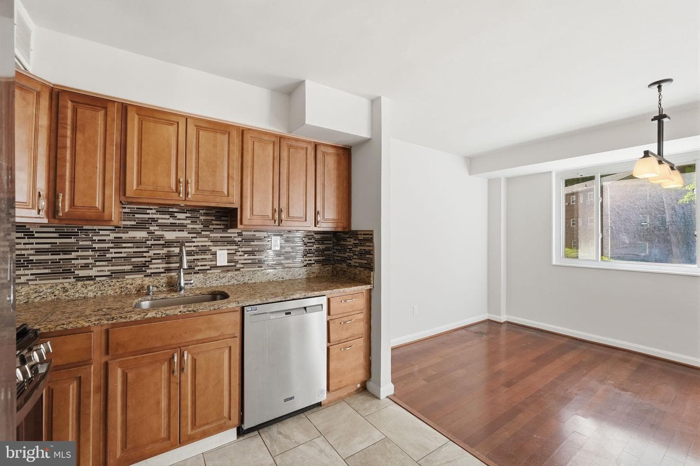 95 E Wayne Avenue #101 photo 3