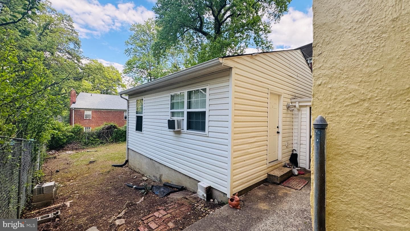 8403 Flower Avenue photo 18