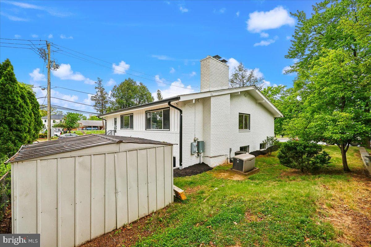 1105 Lamberton Drive photo 59