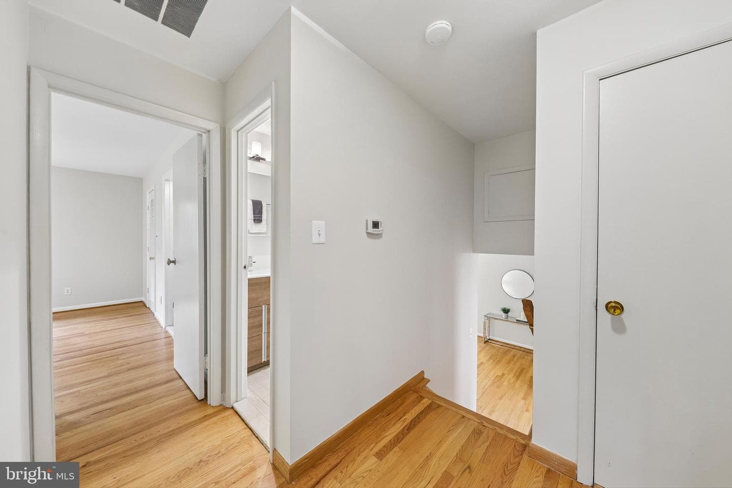 3512 Woodbine Street photo 45