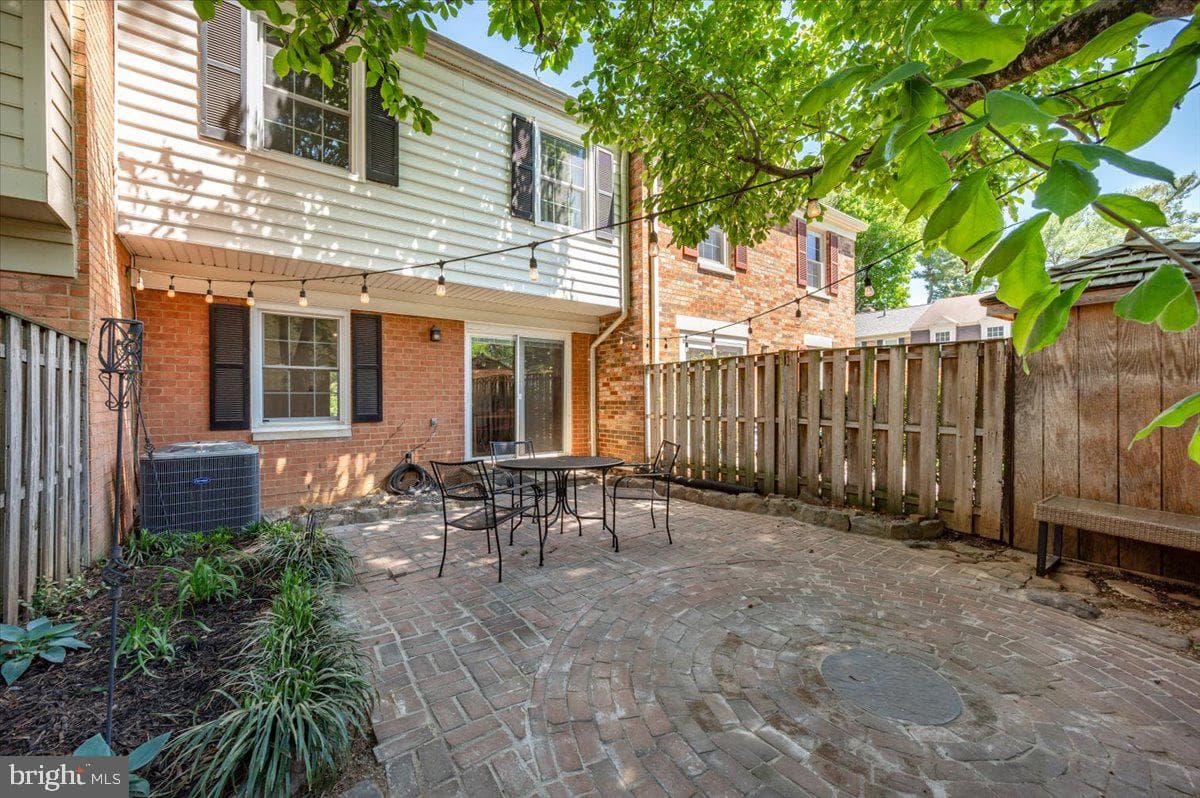 36 Castle Court photo 29