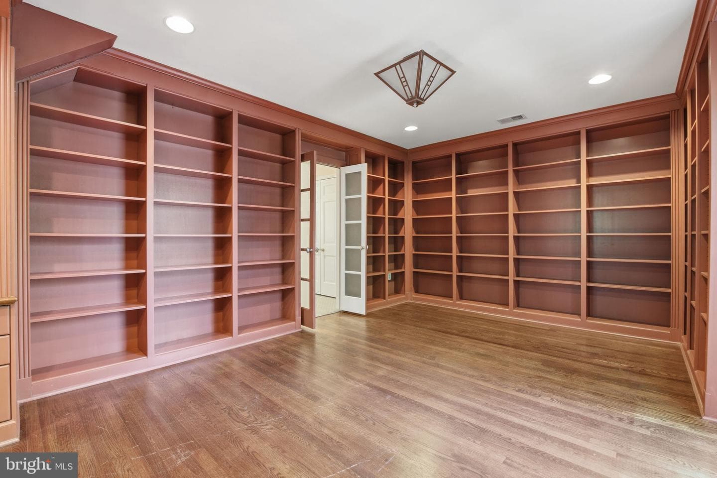 7305 Masters Drive photo 19