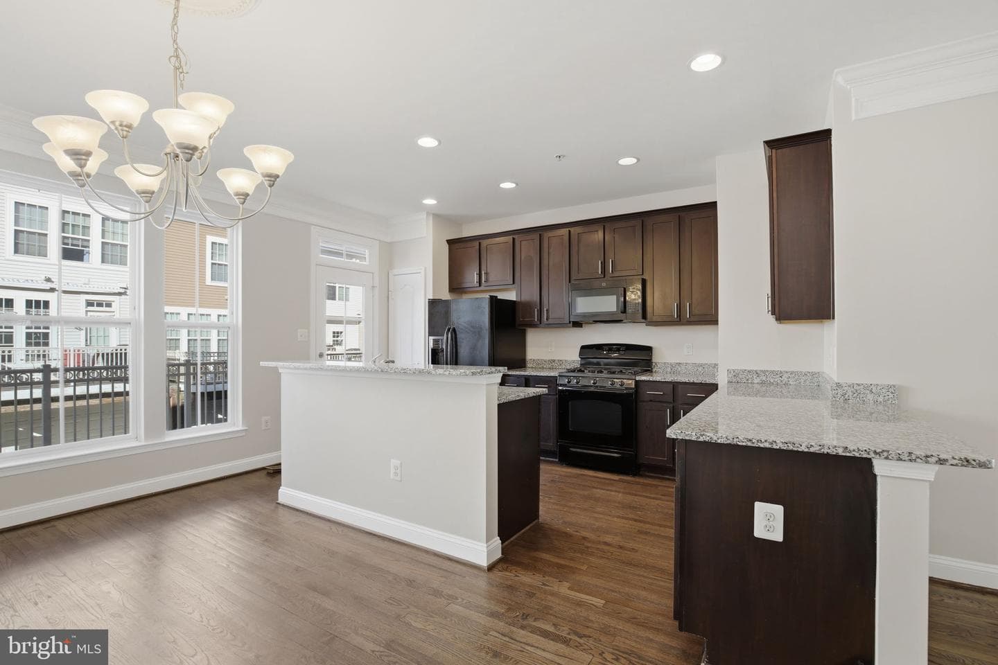 11910 Weybridge Lane photo 15