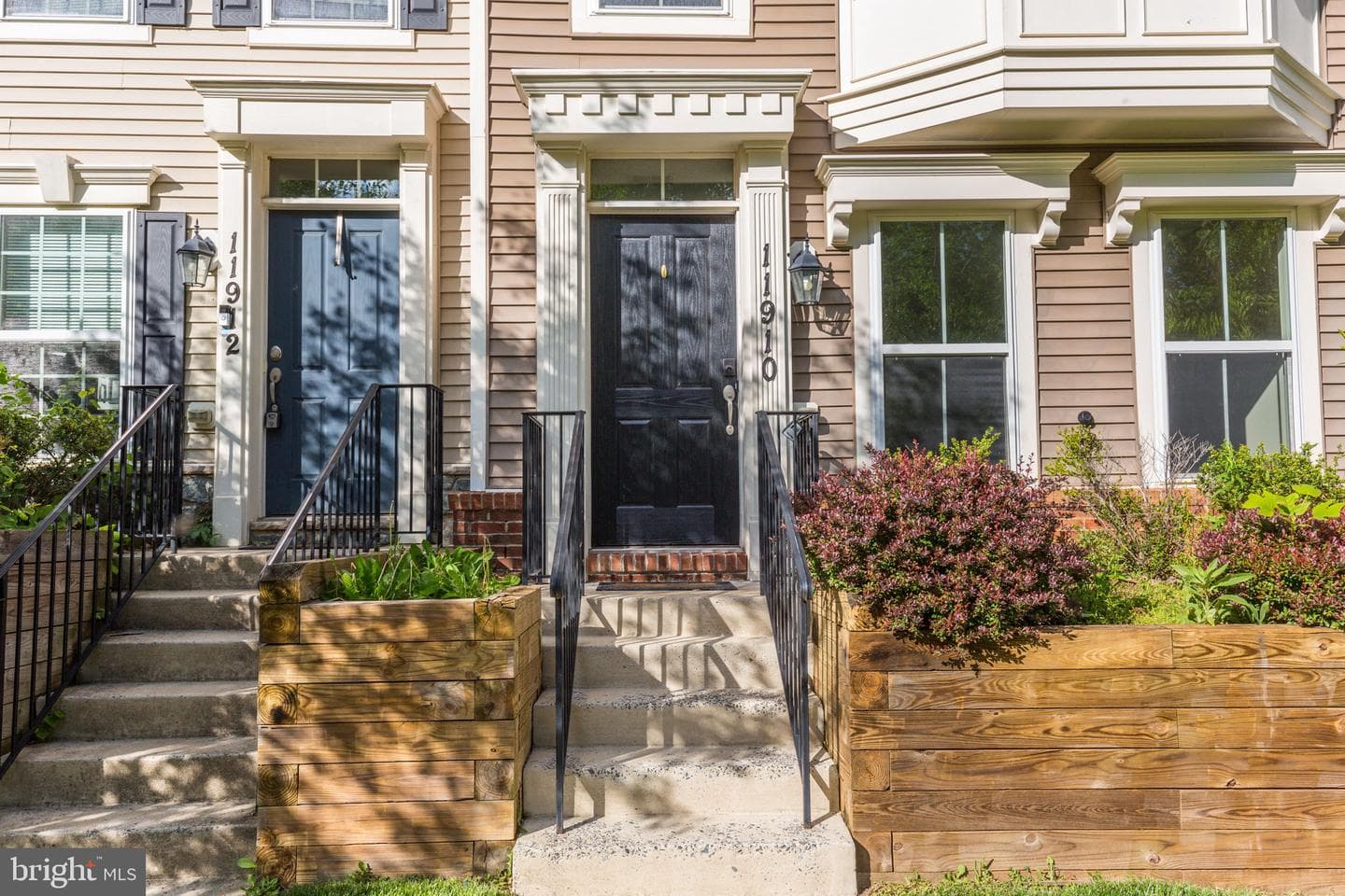 11910 Weybridge Lane photo 2