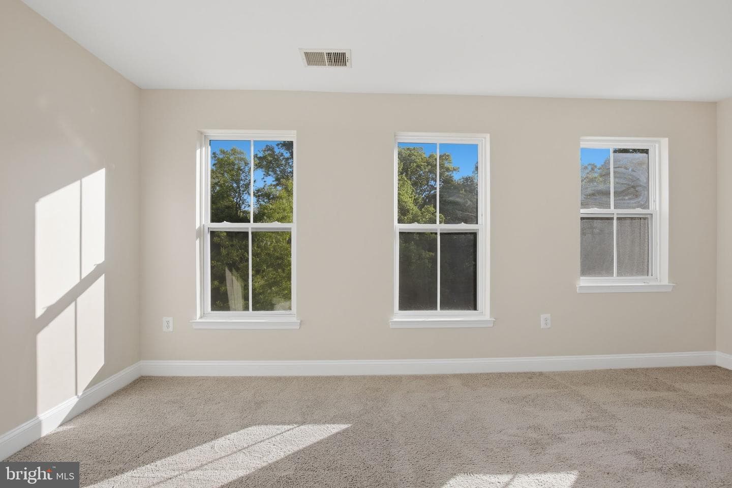 11910 Weybridge Lane photo 37