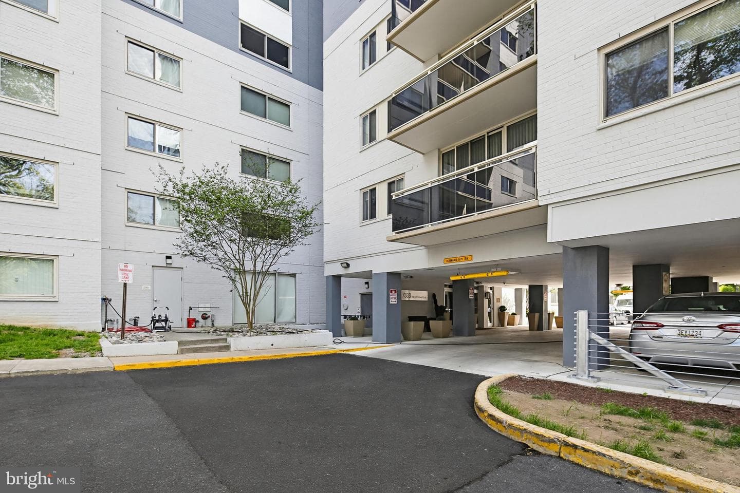 7333 New Hampshire Avenue #516 photo 35