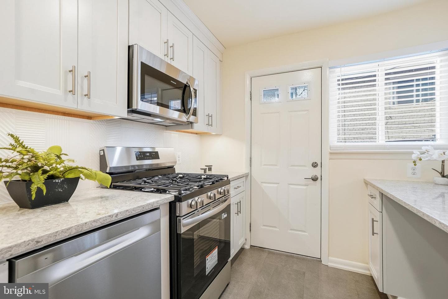 652 Kennebec Avenue #2 photo 12