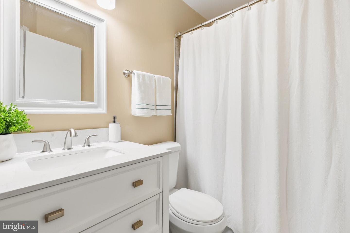 3810 Angelton Court photo 28