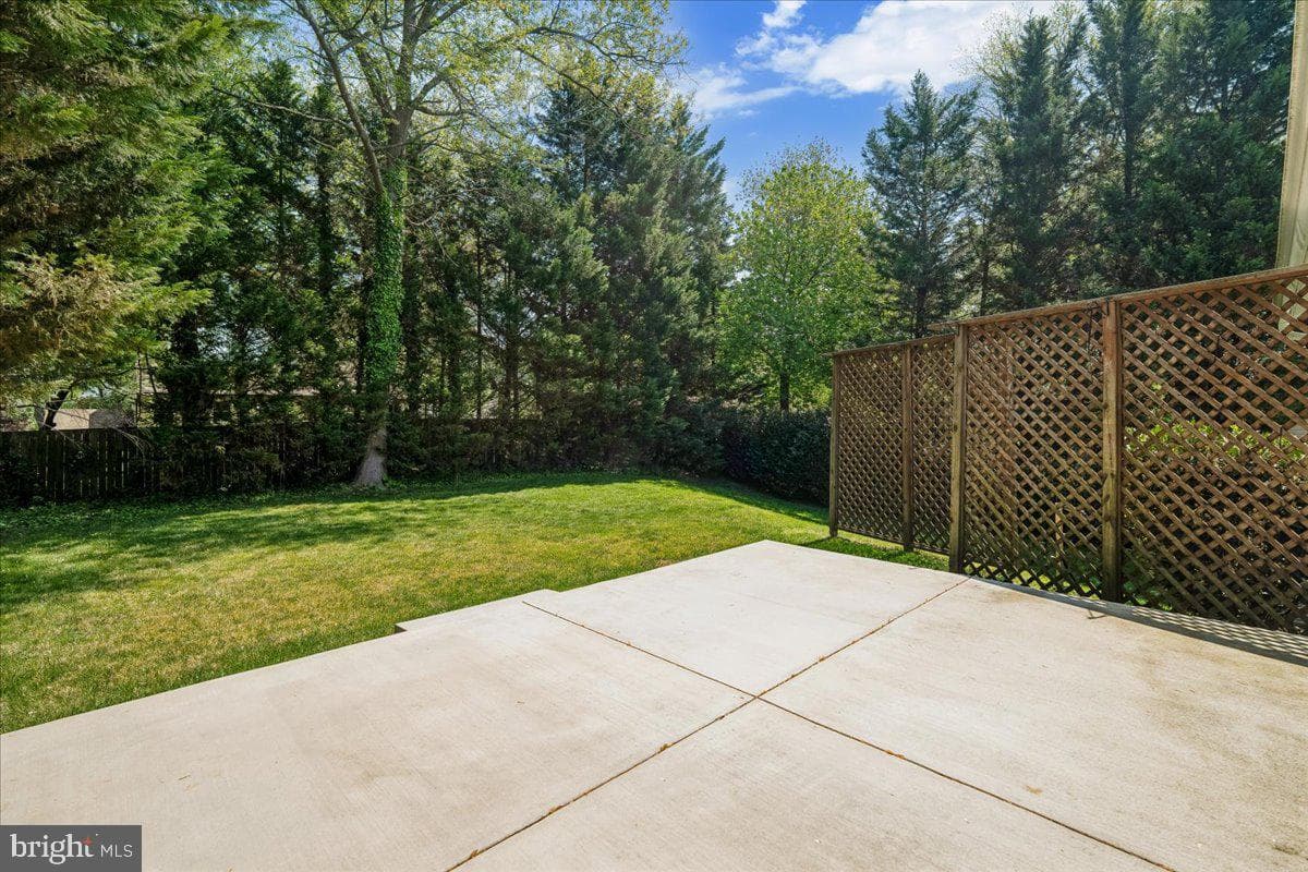 18017 Overwood Drive photo 14