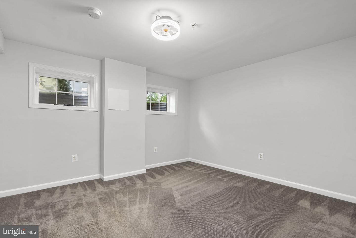 306 Hart Road photo 30