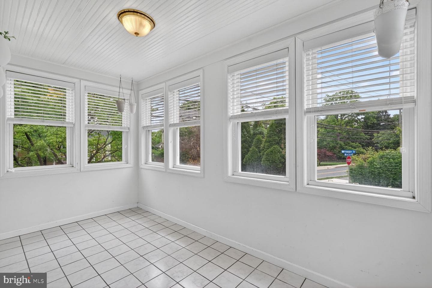 25 Williams Street photo 10