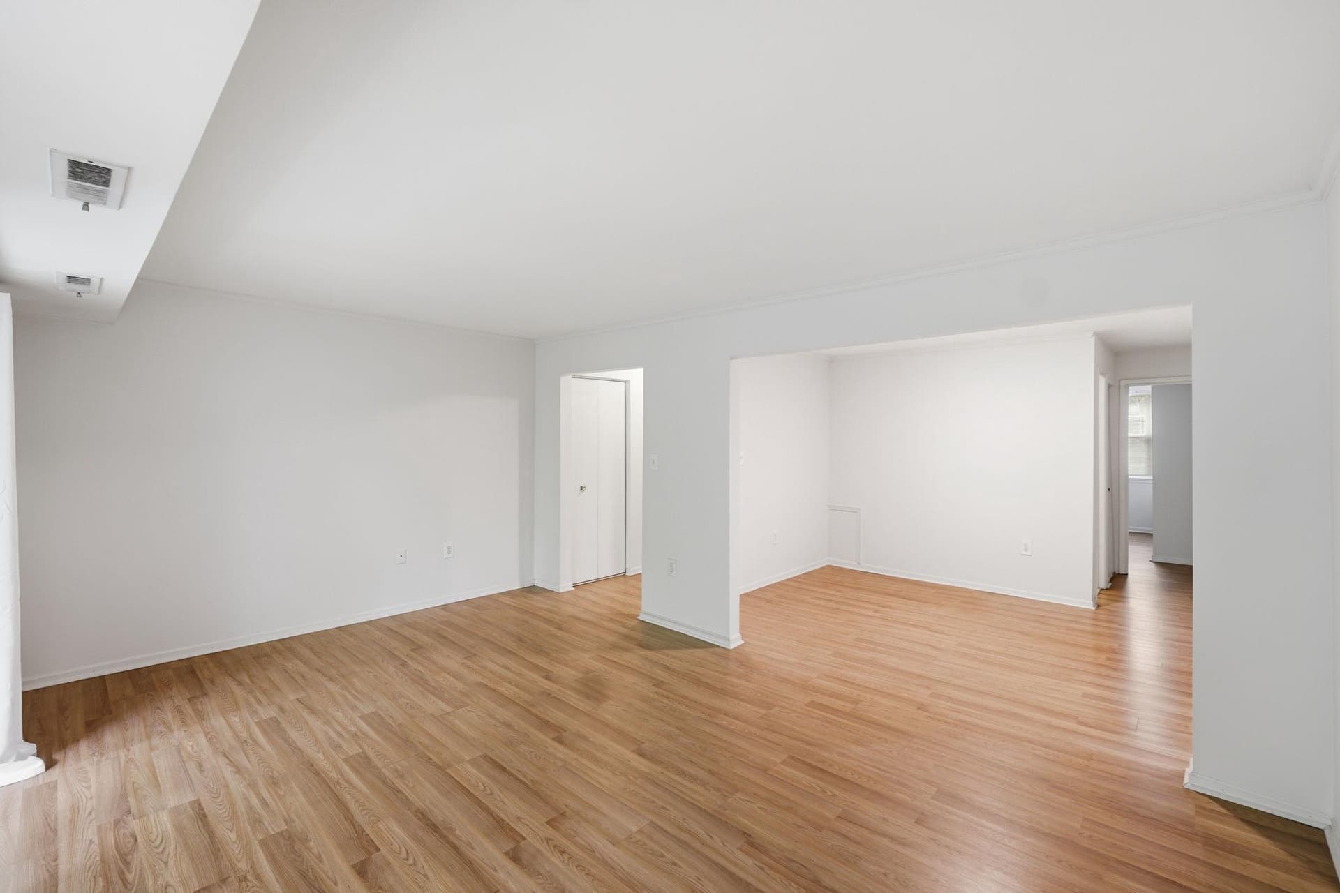 876 College Parkway #201 photo 9