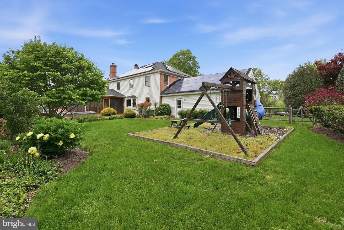 8100 Buckspark Lane E photo 29