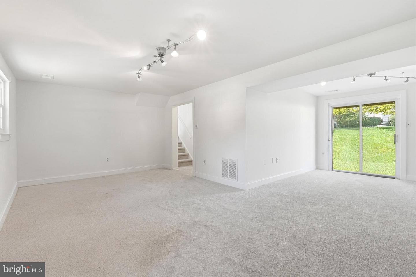 10405 Carlyn Ridge Road photo 28
