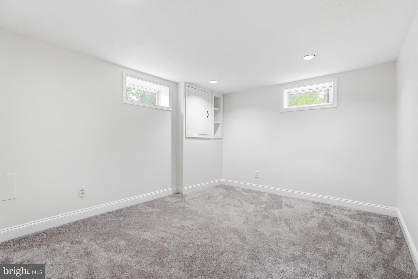 10813 Jewett Street photo 23