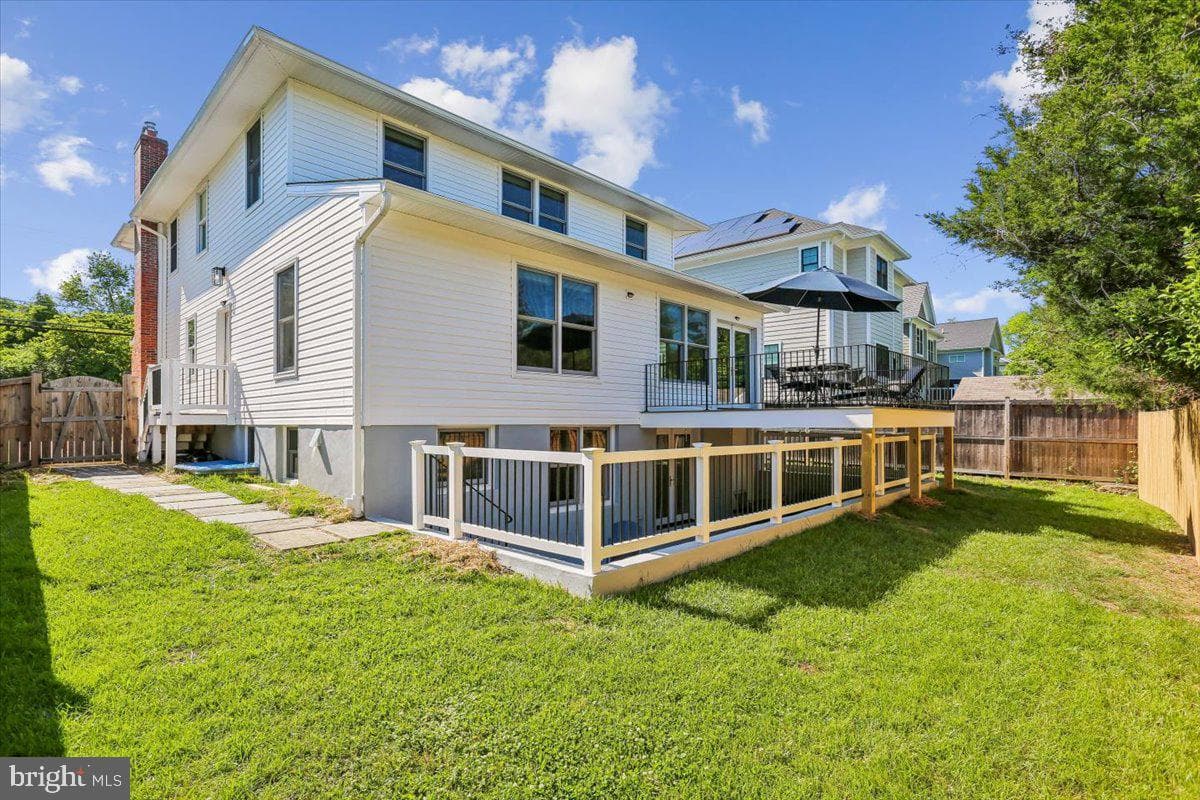 9813 Montauk Avenue photo 5